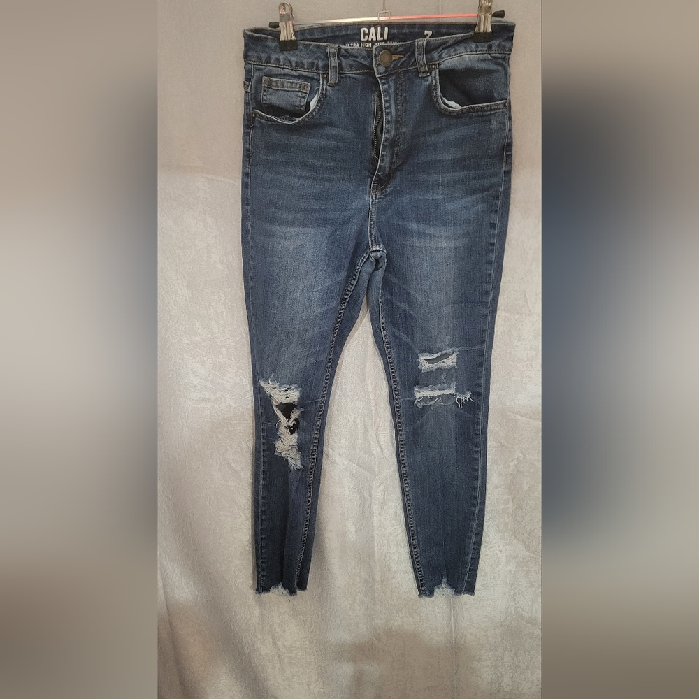 Cali Ultra High Rise Skinny Jeans